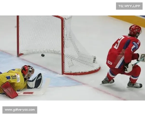 世界冰球锦标赛:加拿大加时绝杀俄罗斯,门将扑出52次射门