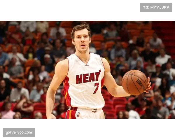 微软与NBA合作推出官方Fantasy篮球数据分析插件，深度集成Teams与Office